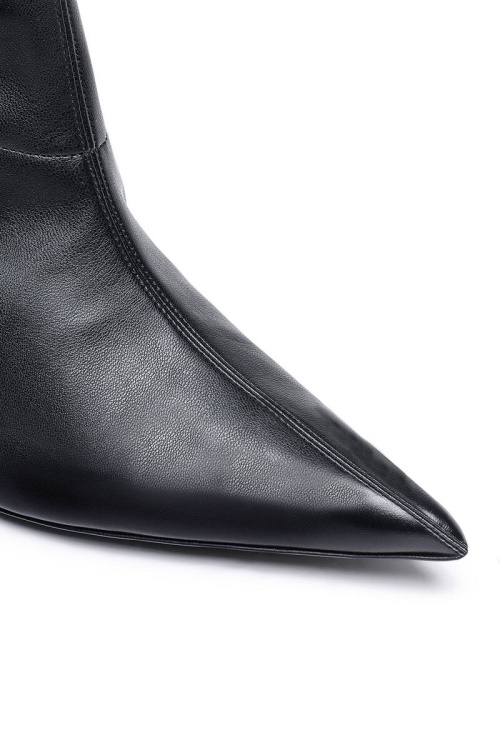 D-Venus Kbt Diesel In Black