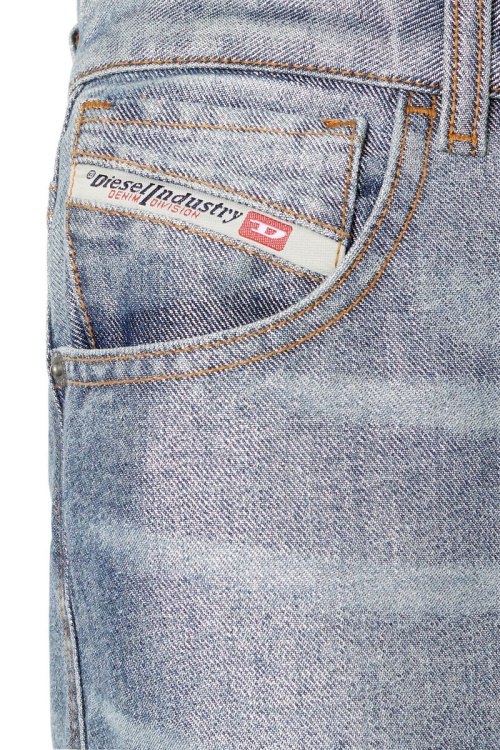 Diesel 1994 09E47 Straight Jeans Medium Blue
