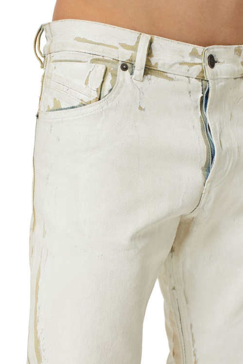 White Diesel 1995 09C84 Straight Jeans
