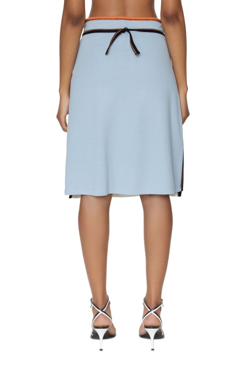 White Diesel O-Crossier