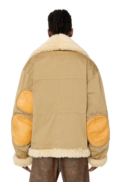 Beige Diesel W-Dieter