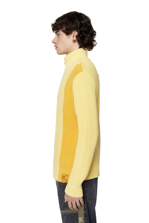 Yellow K-Urtis Diesel