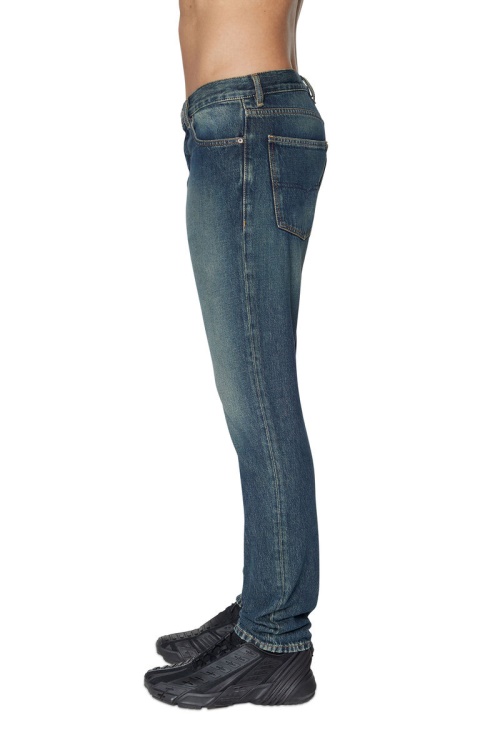 Dark Blue 1995 09C04 Straight Jeans Diesel