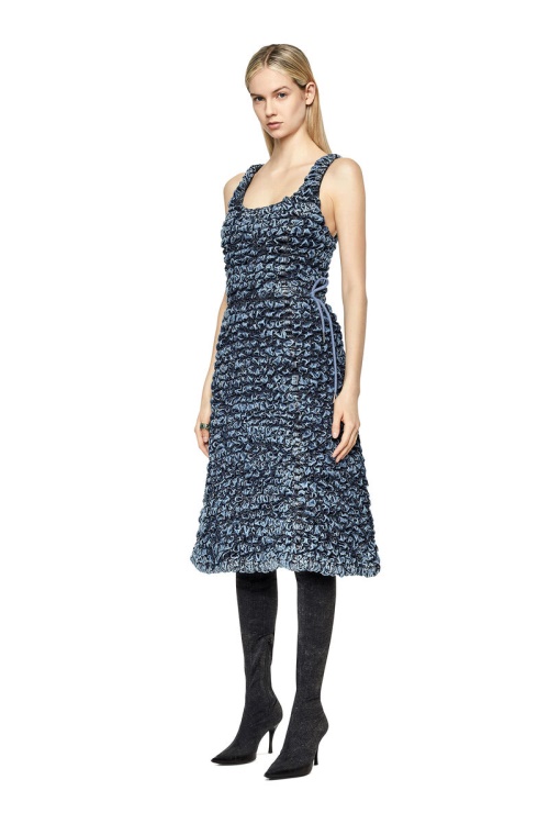 Dark Blue De-Bate-Fs Diesel