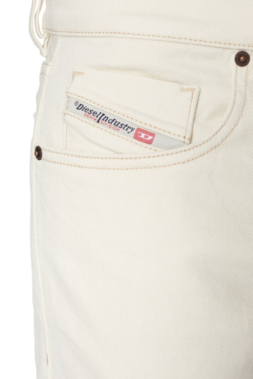 Diesel 2019 D-Strukt 09B94 Slim Jeans White