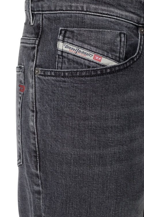2005 D-Fining 09C47 Tapered Jeans Diesel Black/Dark Grey