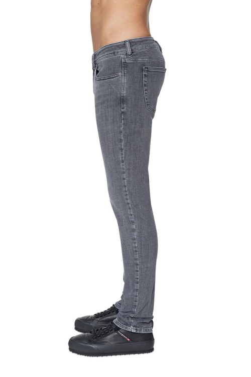 Black/Dark Grey Diesel 1979 Sleenker 09B97 Skinny Jeans