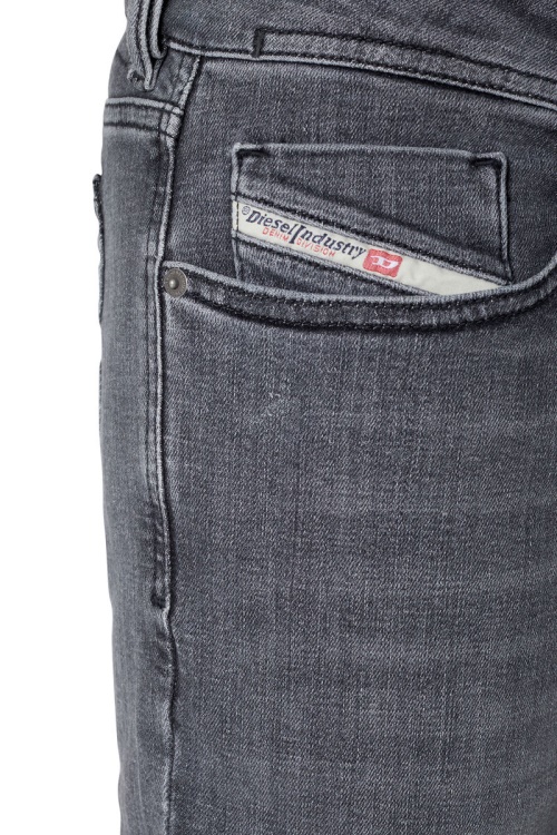 Black/Dark Grey Diesel 1979 Sleenker 09B97 Skinny Jeans