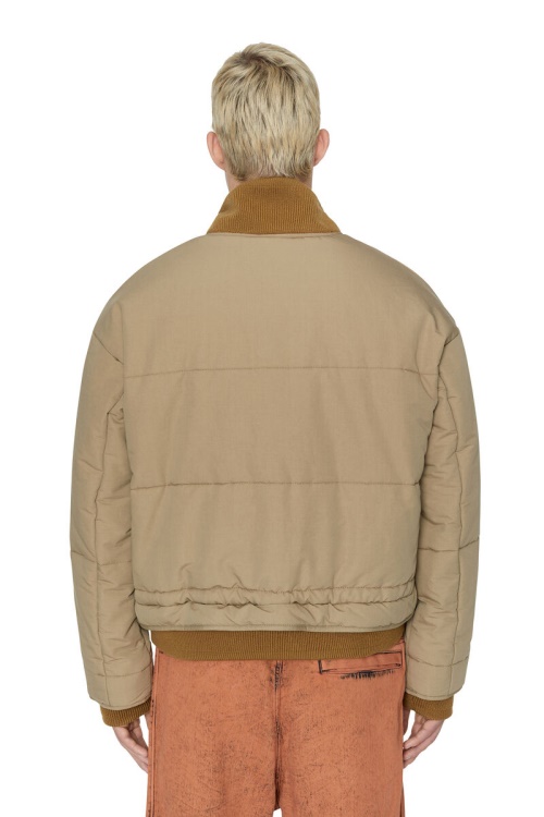 Beige W-Spleak Diesel