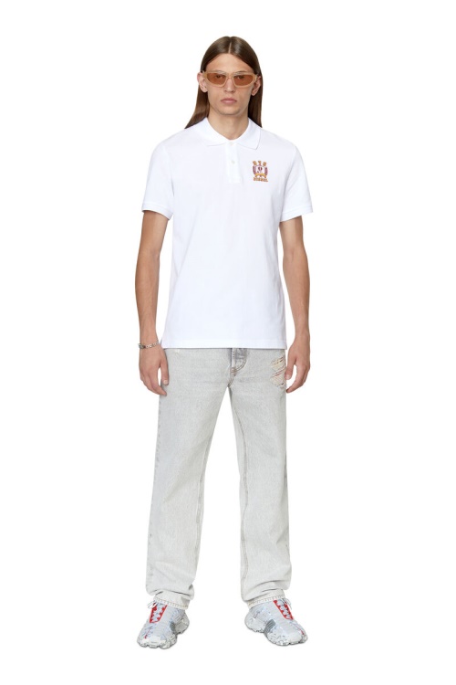 White Diesel T-Smith-E2