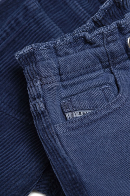 Blue D-Marcie-B Diesel