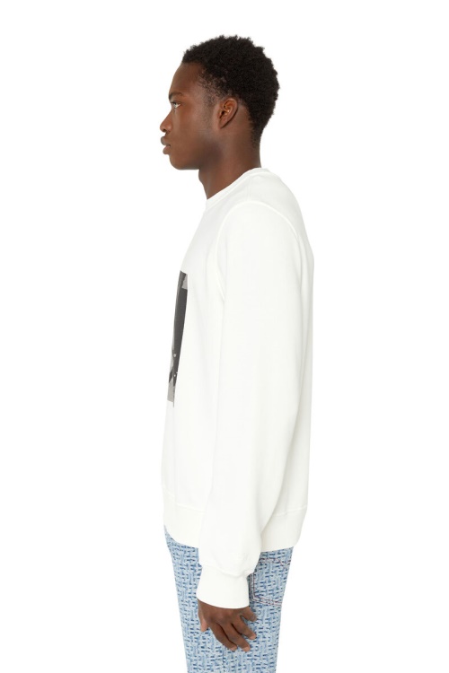 S-Ginn-E8 Diesel White