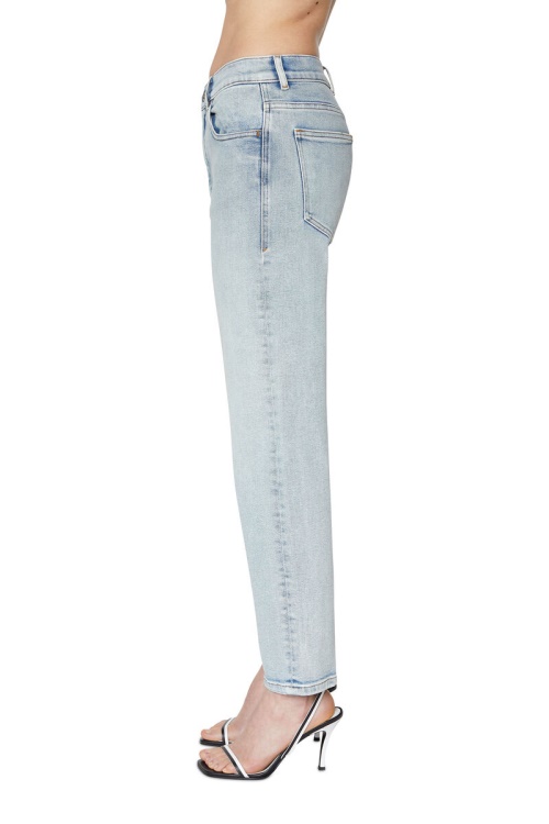 Light Blue Diesel 2016 D-Air 0079Z Boyfriend Jeans