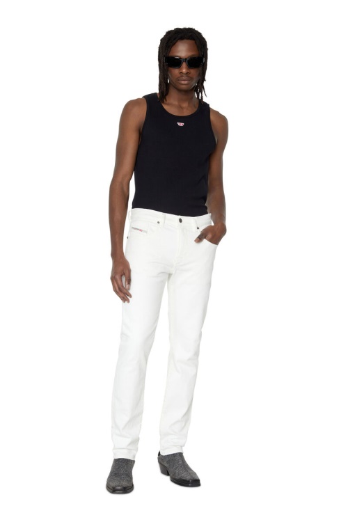 White Diesel 2019 D-Strukt 09D63 Slim Jeans