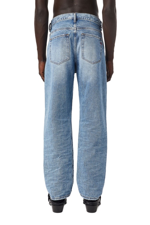 Light Blue 2020 D-Viker 09C66 Straight Jeans Diesel