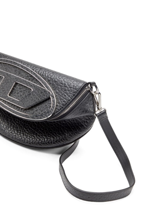 Black 1Dr-Crossbody Diesel