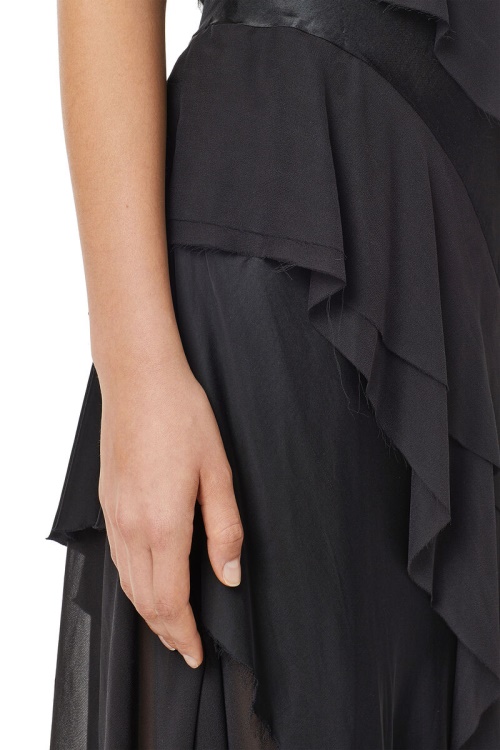 Black D-Azlea Diesel