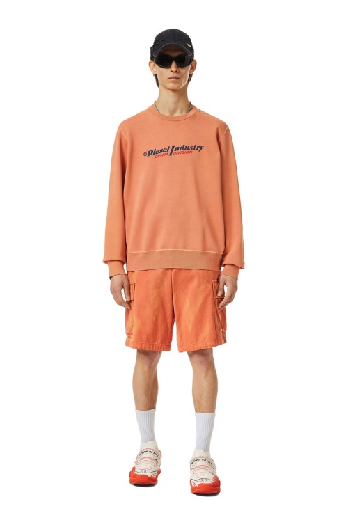 Orange S-Ginn-Ind Diesel