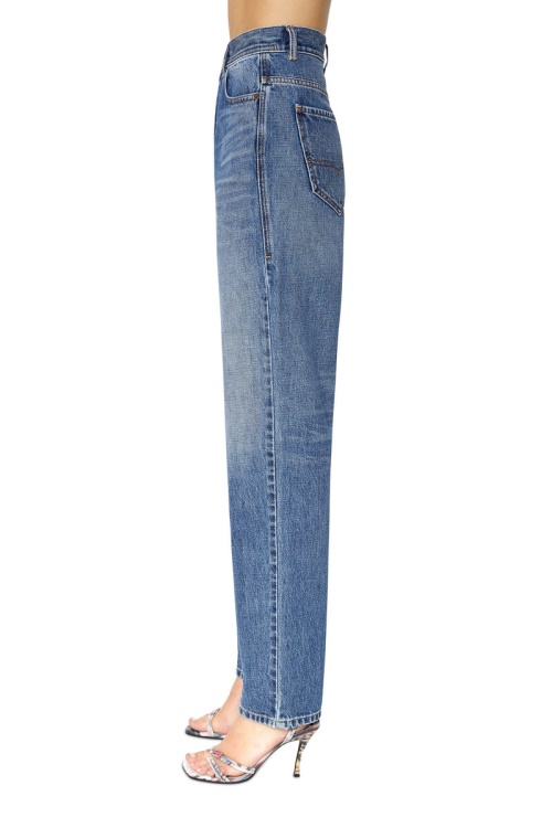 1956 007C2 Straight Jeans Diesel Medium Blue