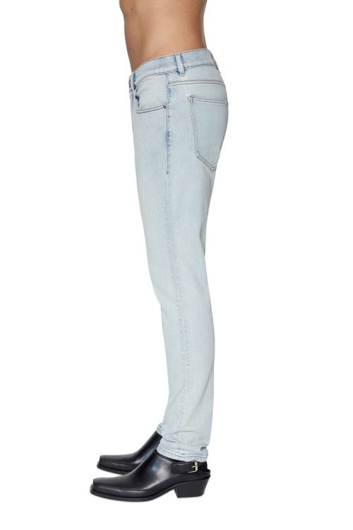 Light Blue 2019 D-Strukt 09C08 Slim Jeans Diesel