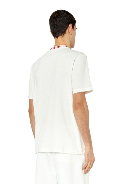 White T-Just-Pocket-Crow Diesel