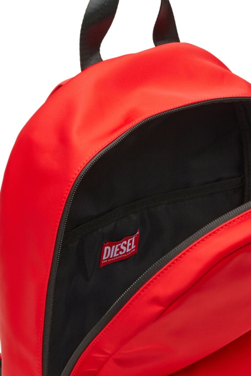 Red Wbacklogo Diesel