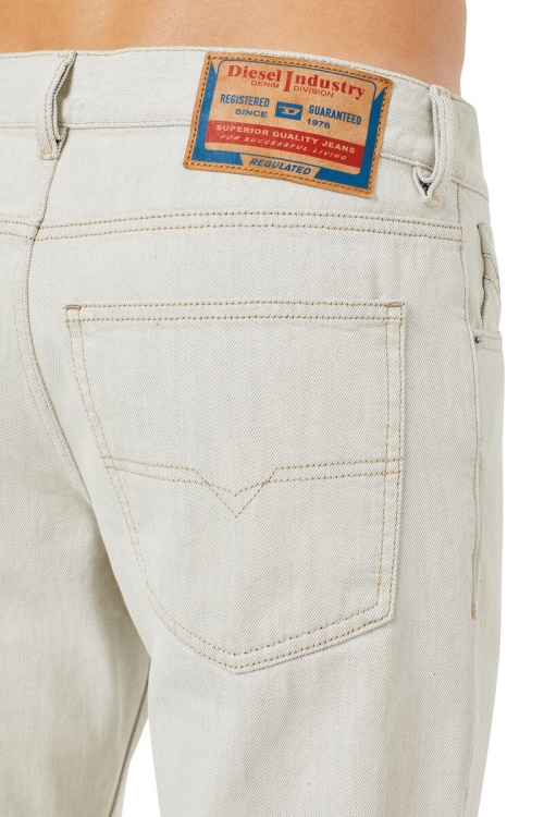 Diesel 1995 09B93 Straight Jeans White