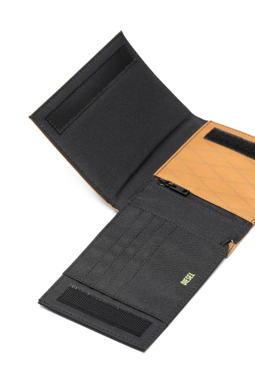 Diesel Threefold Brown