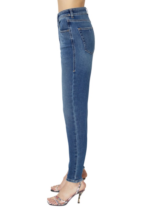 Medium Blue Diesel 1984 Slandy-High 068Ce Super Skinny Jeans