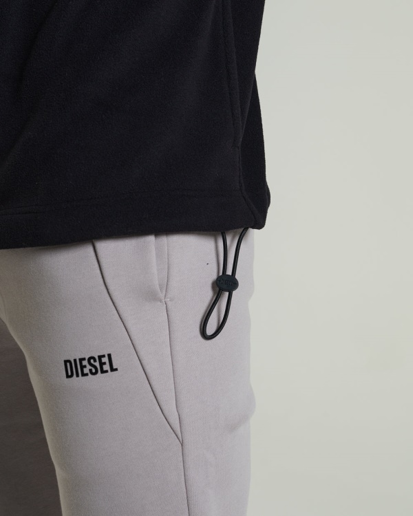 Trojan Fleece Half Zip New Diesel Black