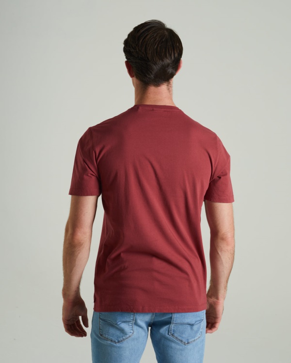 Diesel Peter Tee Red Oxide