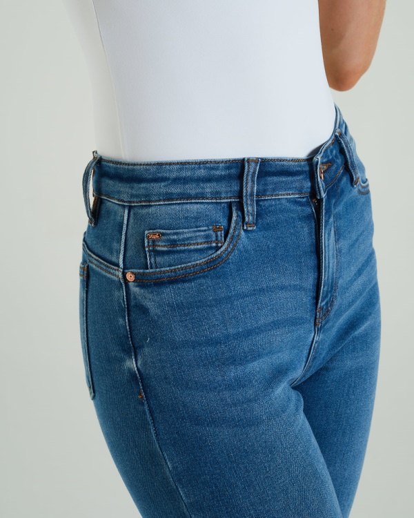 Gina High Rise Bootleg Laundry Blue Diesel