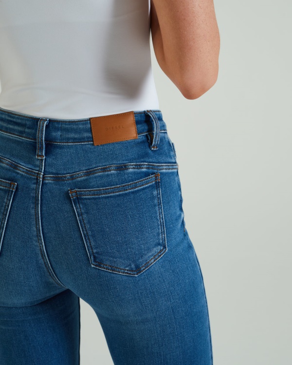 Gina High Rise Bootleg Laundry Blue Diesel