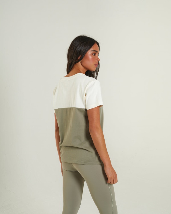 Sandy T-Shirt Dusty Sage Diesel Green