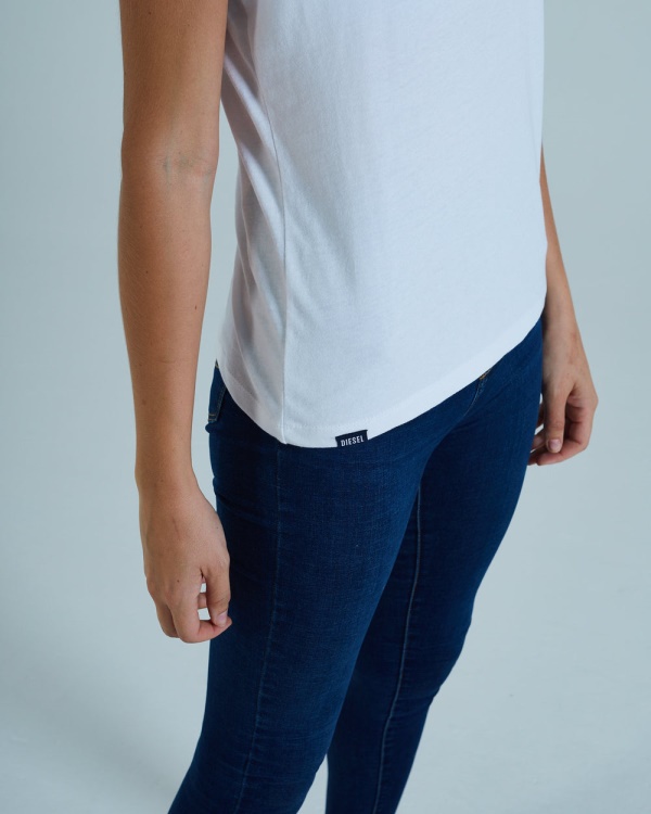 Ada Basic Tee Diesel White