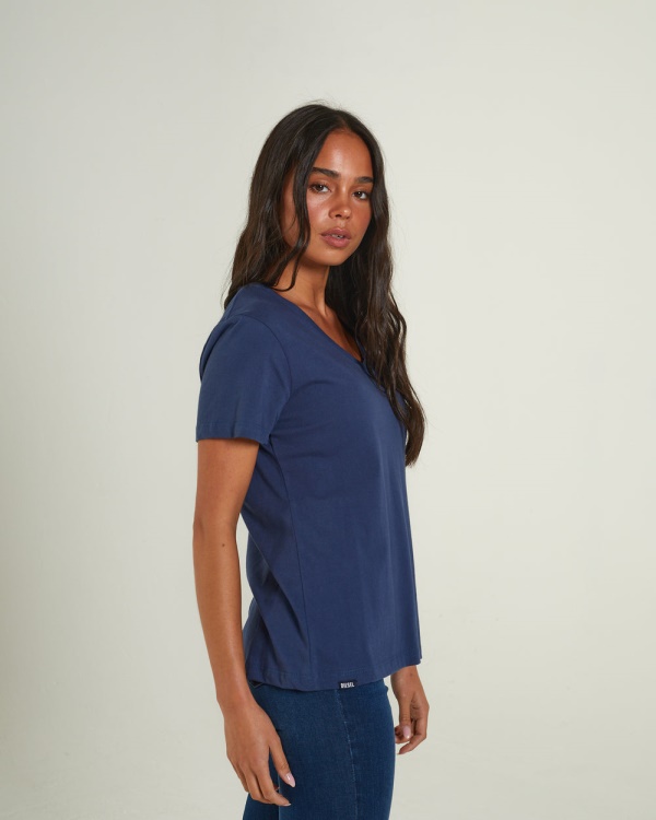 Ada Basic Tee Peacock Navy Diesel