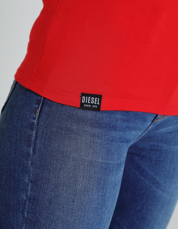 Clara V Neck Basic Vermillion Red Diesel