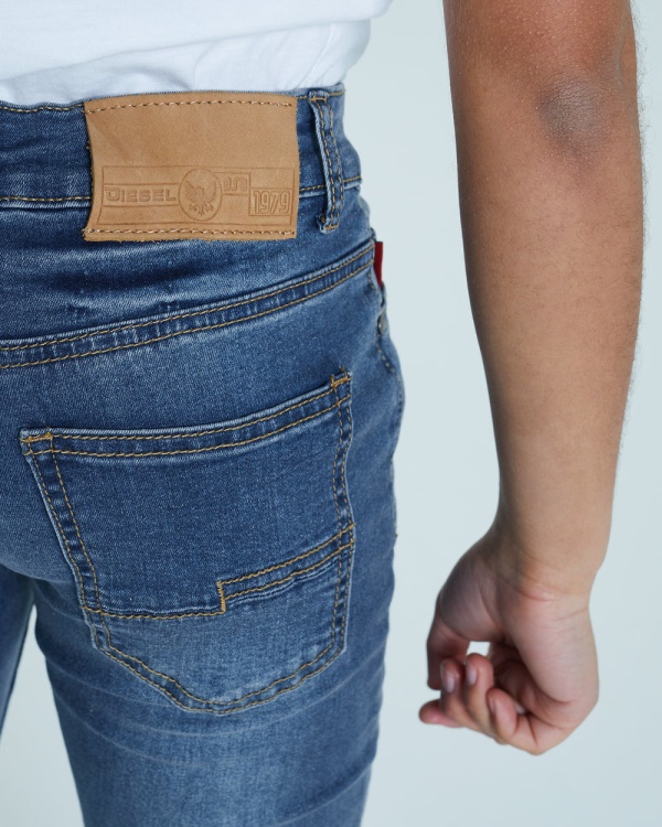 Diesel Matthew Jean Mid Wash Blue