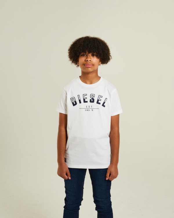 Joshua Tee Diesel Red