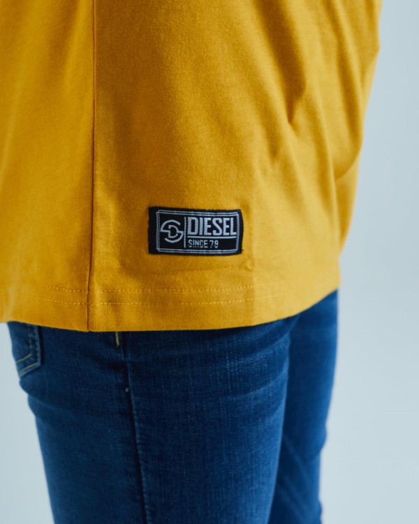 Red Diesel Tristan Tee Mustard
