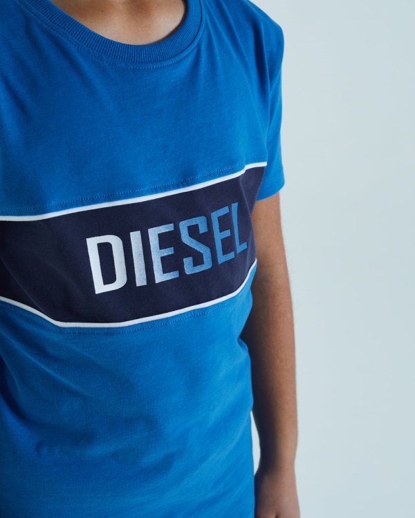 Roy Tee Cobalt Diesel White