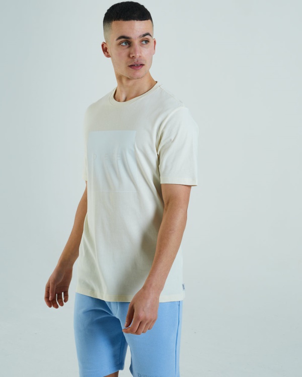 White Stuart Tee Mellow Yellow Diesel