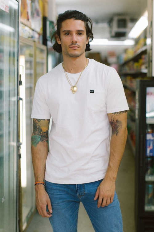 Basic Brett Pocket Tee Optic Diesel Black