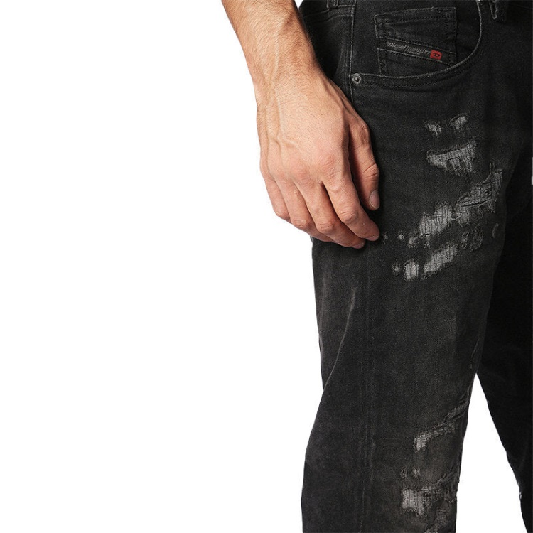 Diesel Larkee Beex 0688W Men's Denim Jeans Regular Fit Tapered Legs Casual Pants