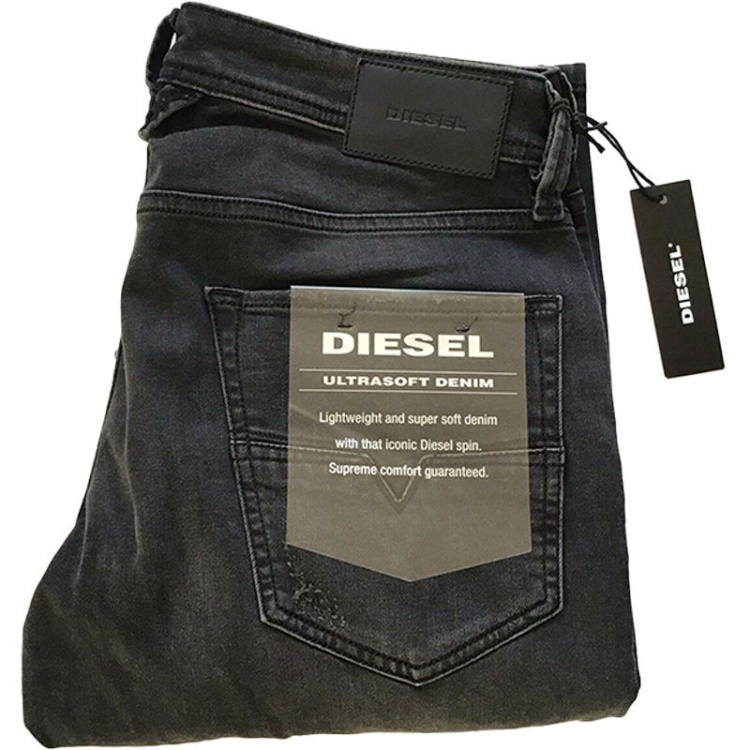 Diesel Larkee Beex 0688W Men's Denim Jeans Regular Fit Tapered Legs Casual Pants